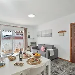 Golden Sun Penthouse Floritas